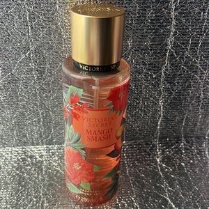 Victoria Secrets Mango Smash Mist